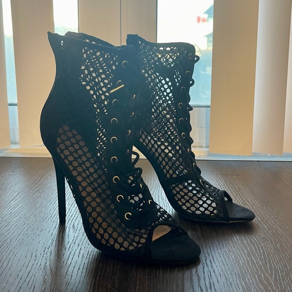 Lace Up Heels - Picture 2 of 2